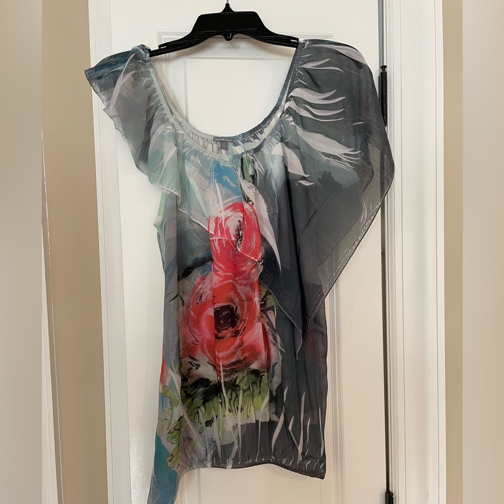 Flowy Flowered Top